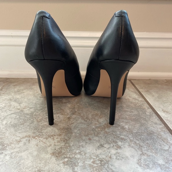 BCBGeneration SKIE HIDDEN PLATFORM PUMP - Picture 4 of 8